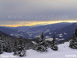 Valle d'Isarco da Malga Rodengo (in fondo a dx Gruppo Brenta?)